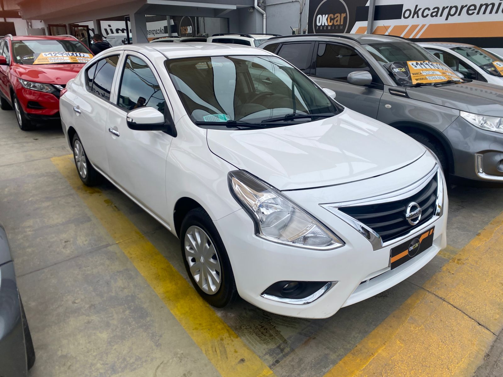 NISSAN VERSA 2020