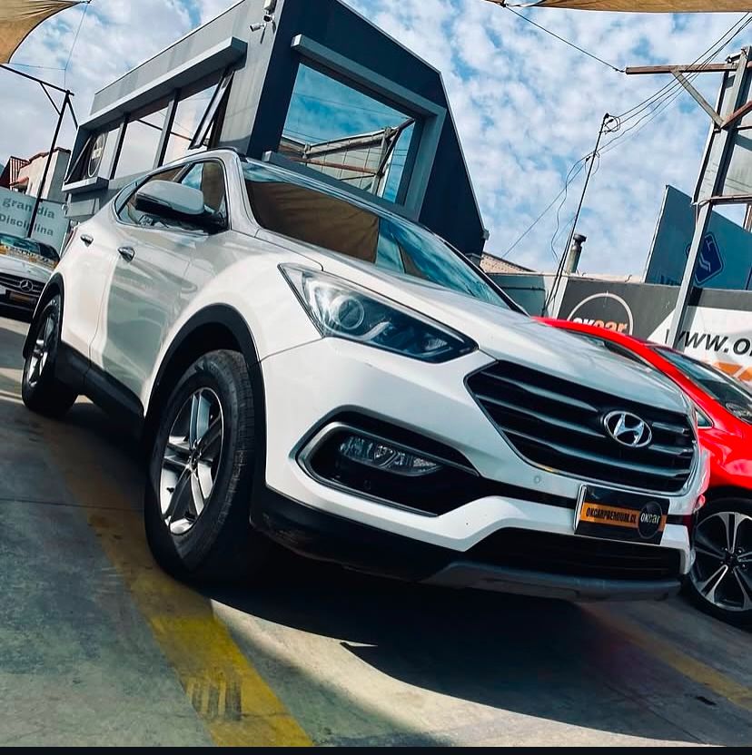 HYUNDAI SANTA FE 2018