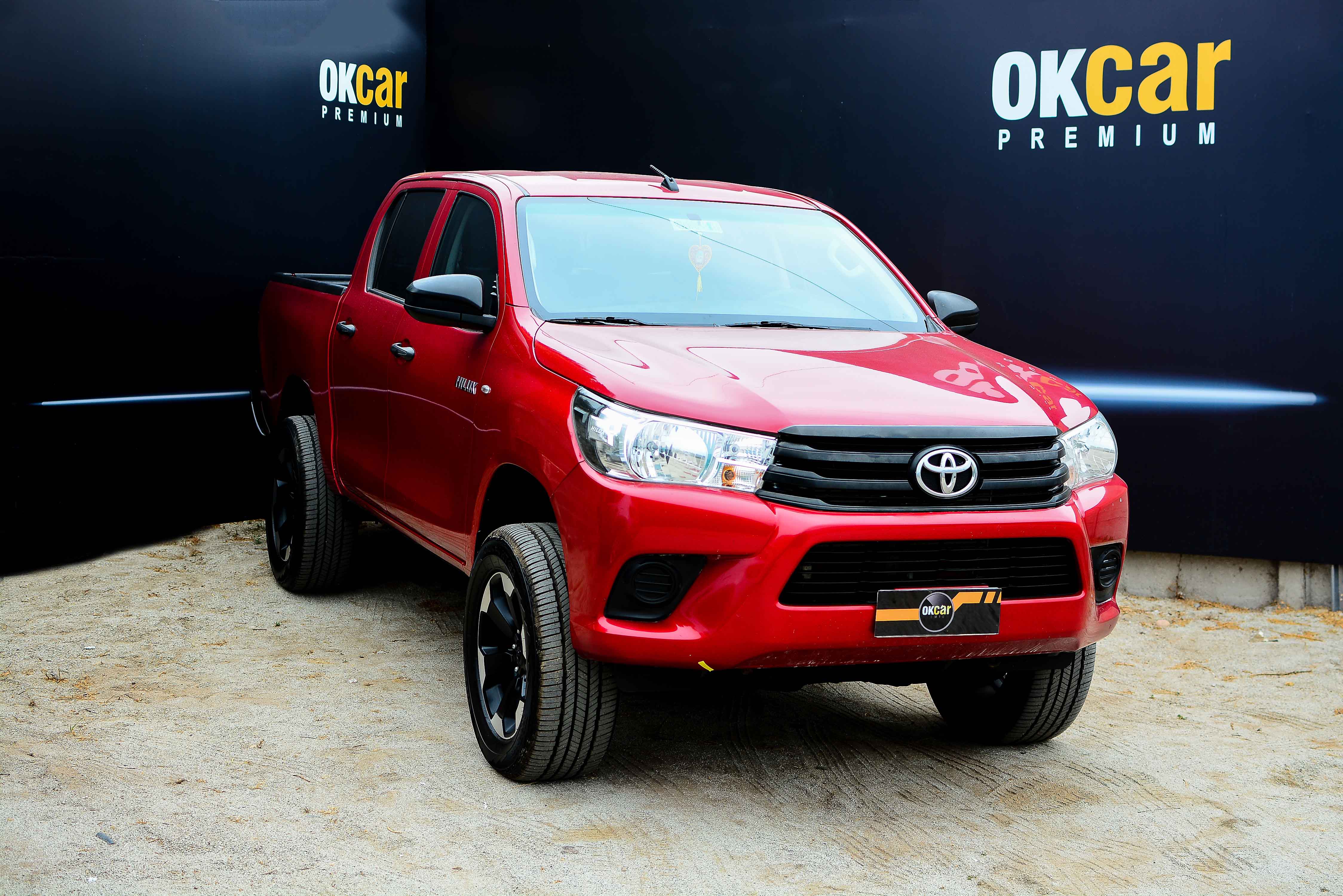 TOYOTA HILUX  2022