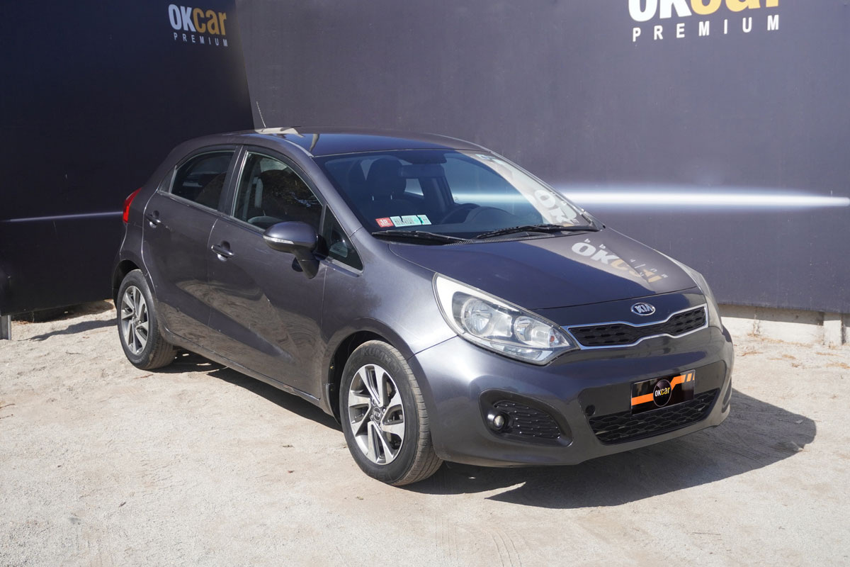 KIA MOTORS RIO  2013